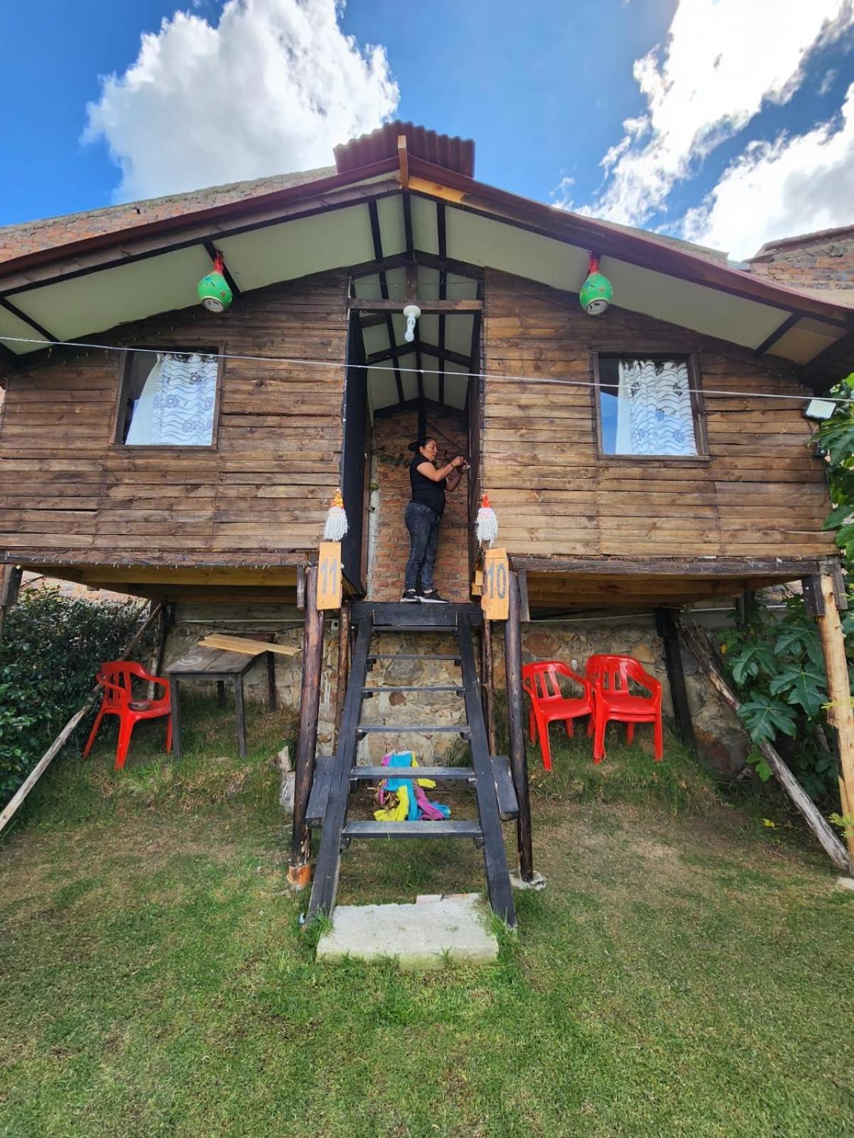 Hospedaje Las Cabanas モングイ エクステリア 写真